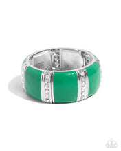 Load image into Gallery viewer, Necklace and Bracelet Set - Green
