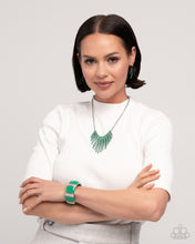 Load image into Gallery viewer, Necklace and Bracelet Set - Green
